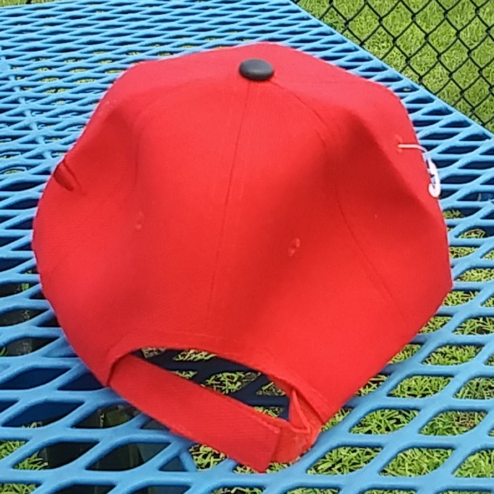 Red USA hat - Picture 2 of 3